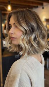 Wavy Bob Hairstyles #4